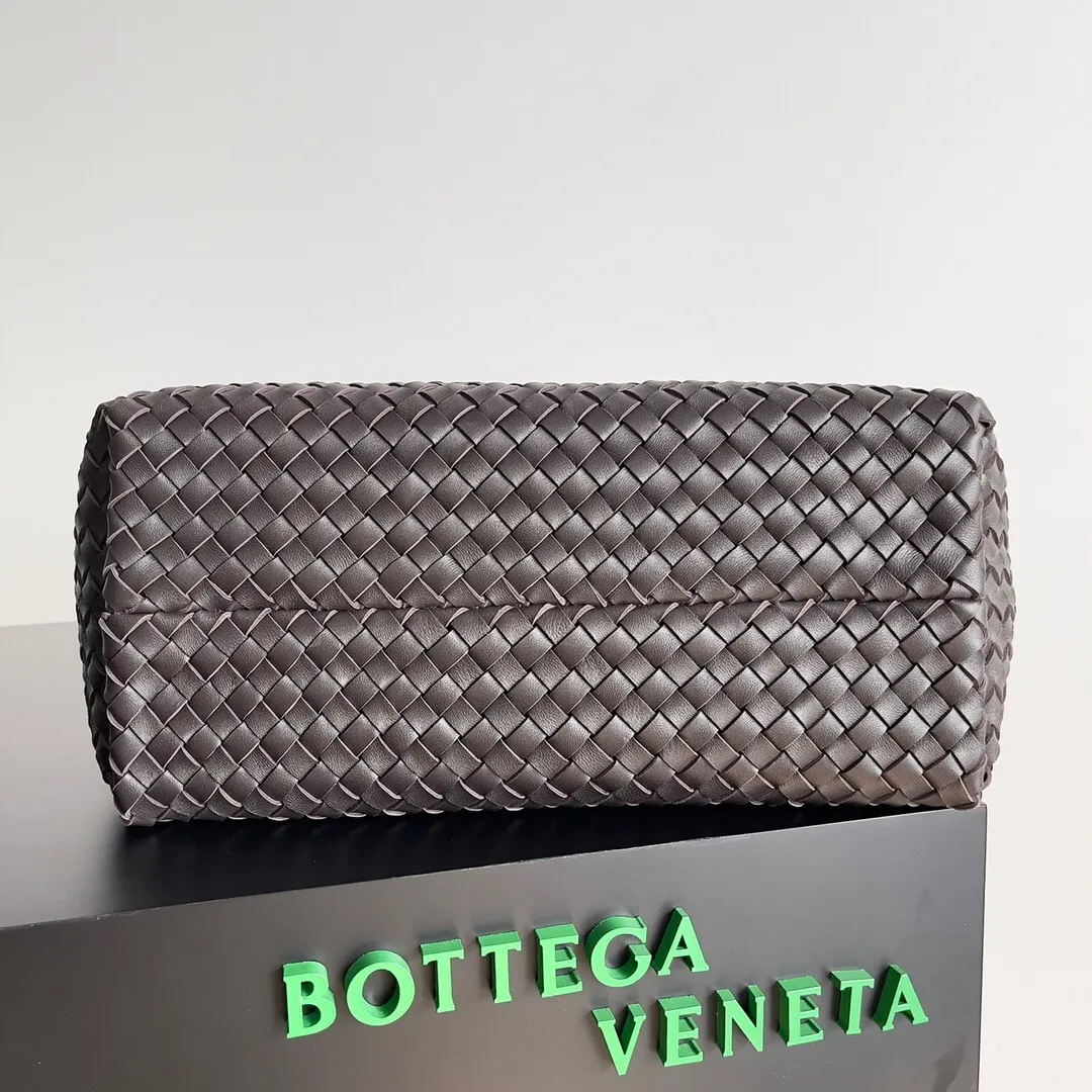 All categories 💚 Authentic bags 💚 BV 2025 new BV handbags